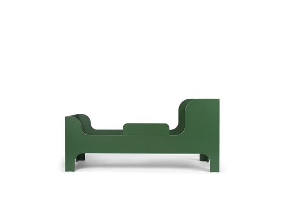 Sill Junior Bed