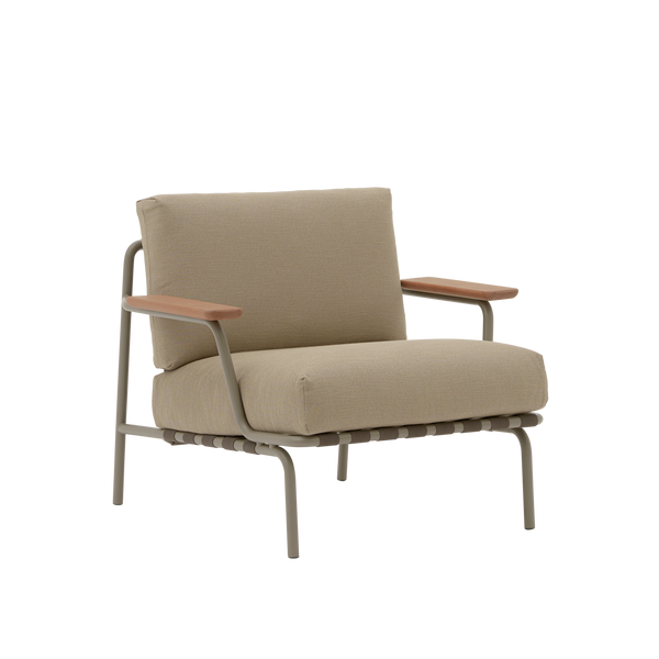 Settle Lounge Chair